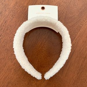 COZY American Eagle Sherpa headband NWT